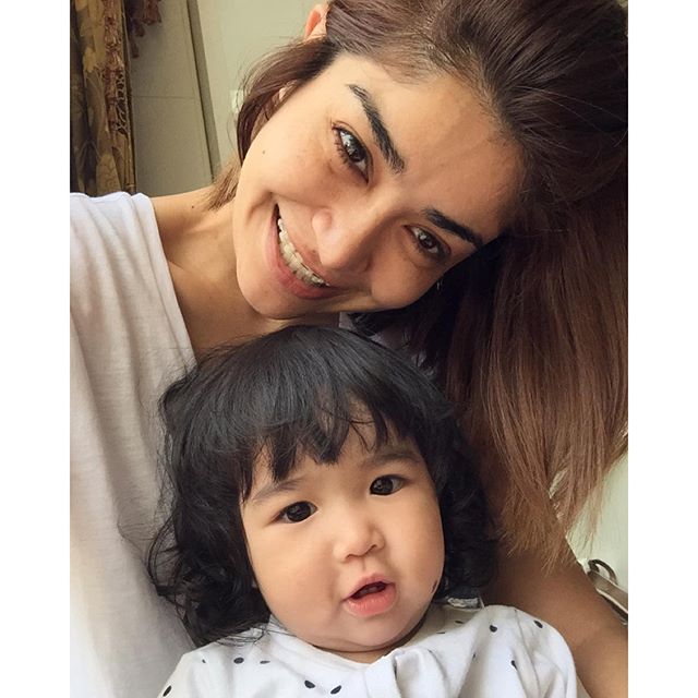 น้องแตงไทย ลูกสาว แจ๊ส ชวนชื่น