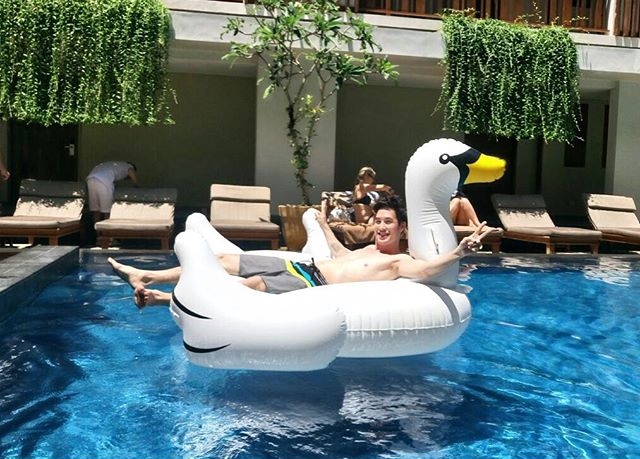 อั๊ต อัษฎา 