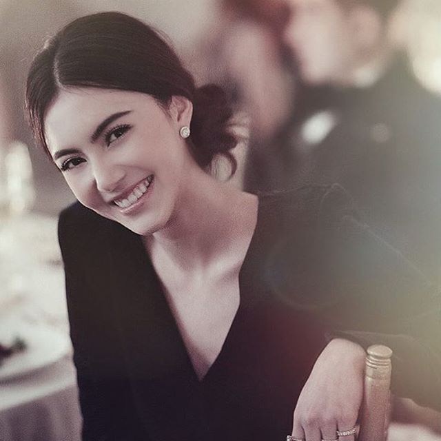 ใหม่ ดาวิกา