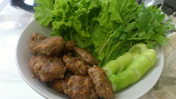 วิธีทำหมูปั้นก้อนทอดแบบนุ่ม ๆ