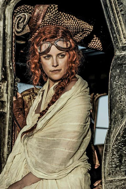 ทำความรู้จักกับ 5 สาวแม่พันธุ์ชั้นดี จาก Mad Max : Fury Road 