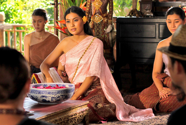 แม่เบี้ย ดึงศิลปะหุ่นกระบอก ร่วมฉากเปิดเรือนไทย