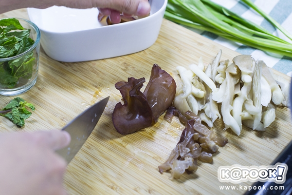 ลาบเต้าหู้เจ 