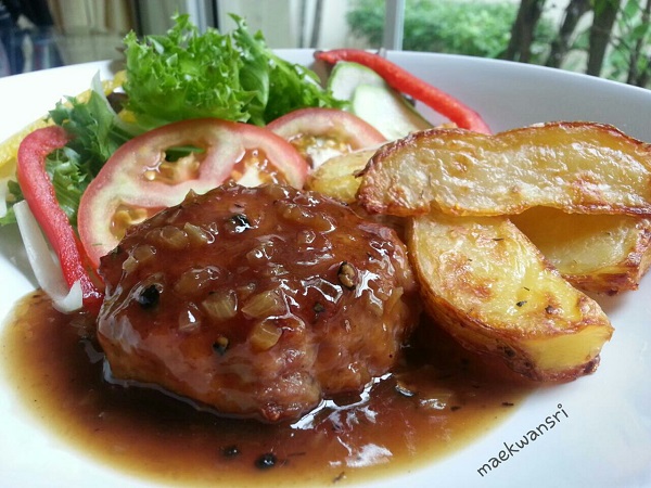 สเต๊กไก่สับ