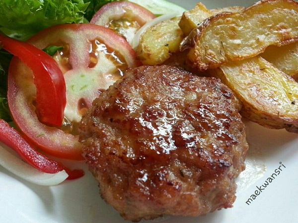 สเต๊กไก่สับ