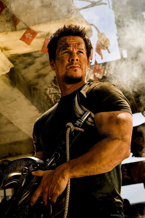 กลับมาแน่ มาร์ค วอห์ลเบิร์ก นำทัพหุ่นยนต์ใน Transformers 5 