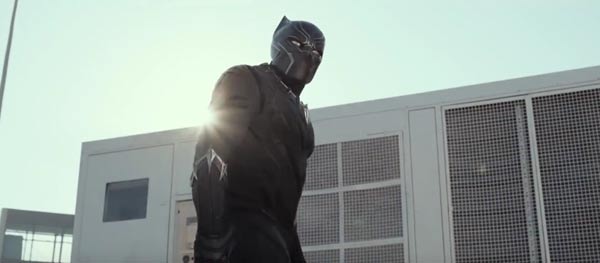 ตัวอย่างแรกสุดเข้มข้น Captain America : Civil War