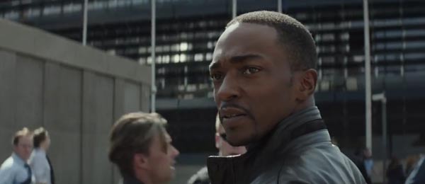 ตัวอย่างแรกสุดเข้มข้น Captain America : Civil War
