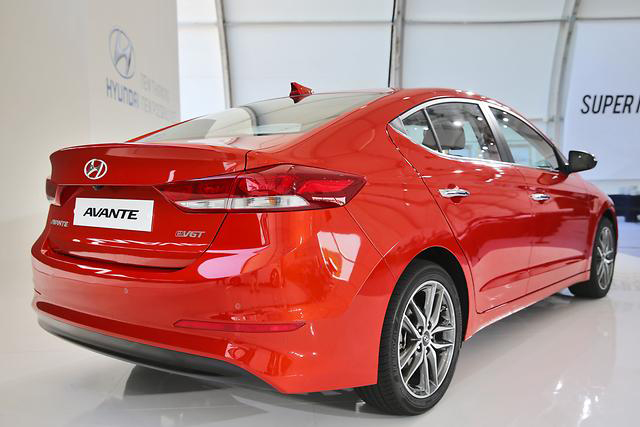 Hyundai Elantra 2016