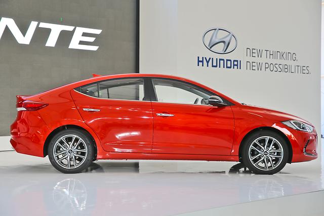 Hyundai Elantra 2016