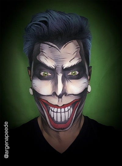 แต่งหน้าเป็นตัวการ์ตูน