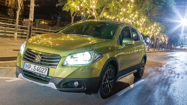 Suzuki SX4 S-CROSS 2015