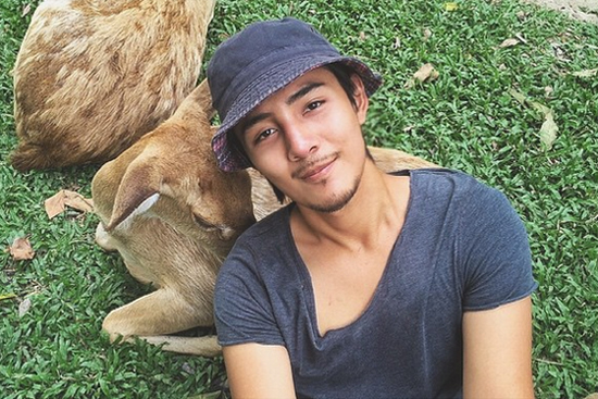 ดีเจหล่อ