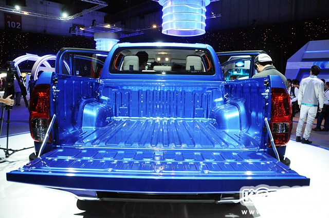 Toyota Hilux Revo