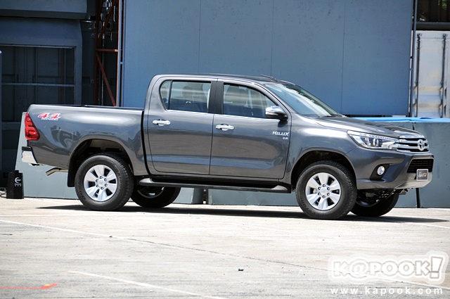 Toyota Hilux Revo