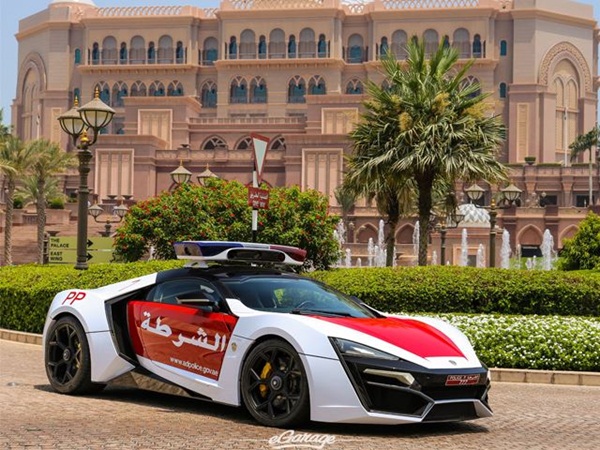 Lykan Hypersport
