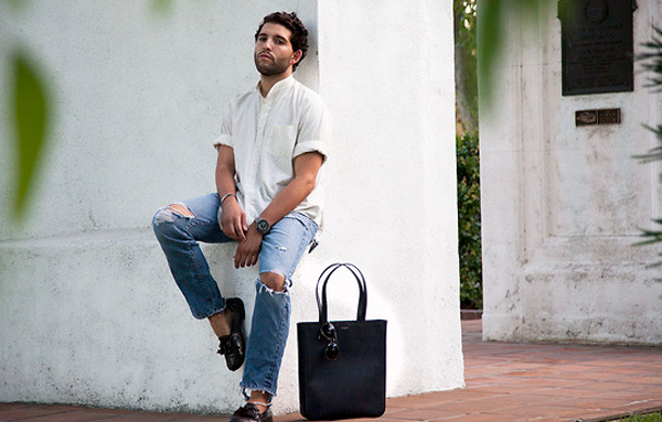 Tote bag