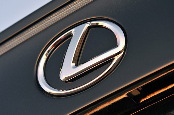 ราคารถใหม่ Lexus