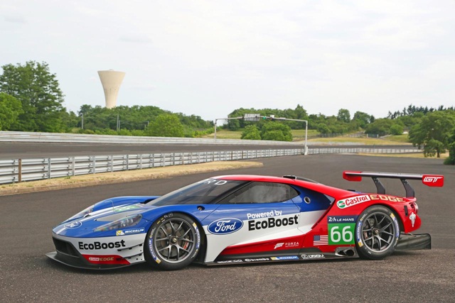 Ford GT Racecar