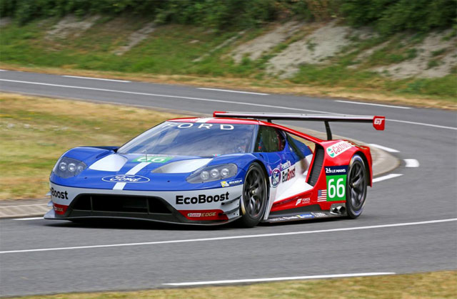 Ford GT Racecar