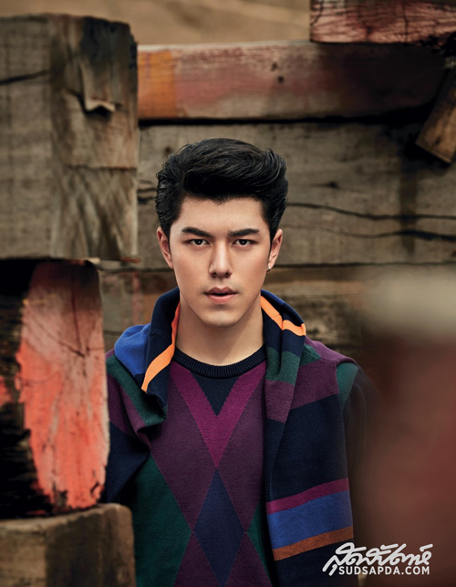 นาย ณภัทร ถ่ายแบบ