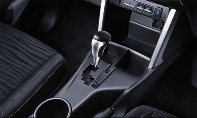 Toyota Innova 2016