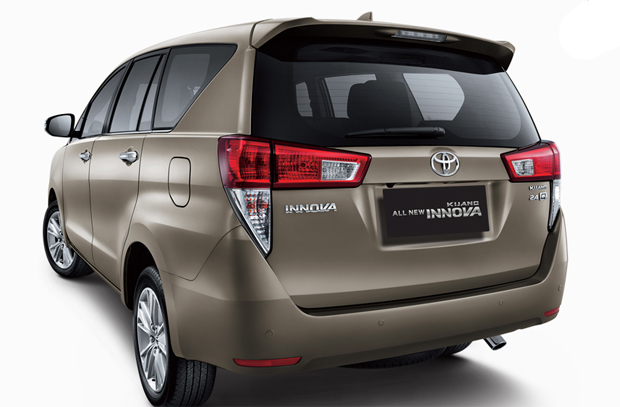 Toyota Innova 2016