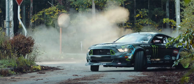 Lamborghini, Ford Mustang