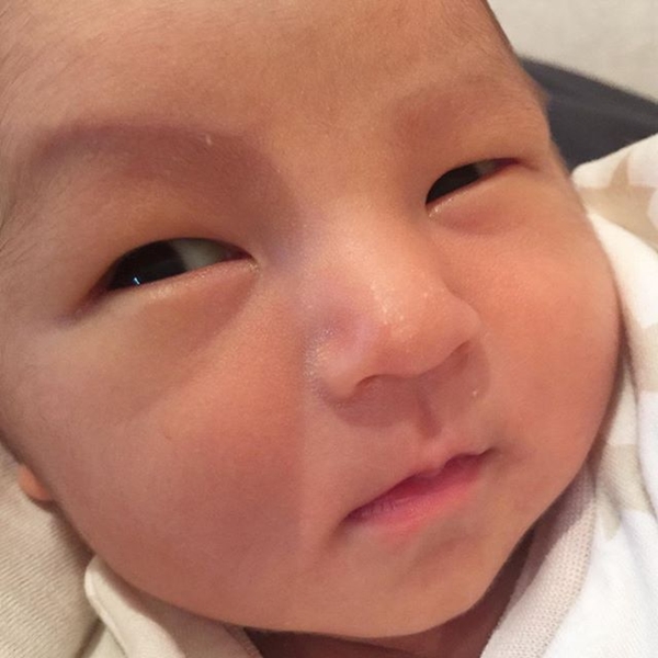 น้องออกู๊ด ร้องไห้จ้า เมื่อพี่ออก้า ใส่ชุดไอรอนแมน มาอุ้ม