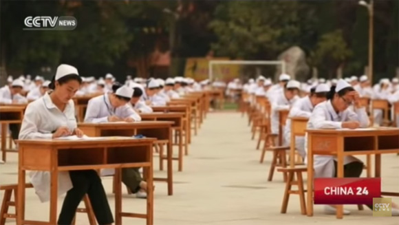 โรงเรียนจีนผุดไอเดียเก๋ กันเด็กลอกข้อสอบ อย่างแนวเลย