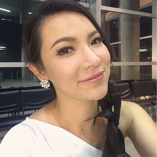 ดีเจต้นหอม ศกุนตลา ภาพเปลือยหลัง