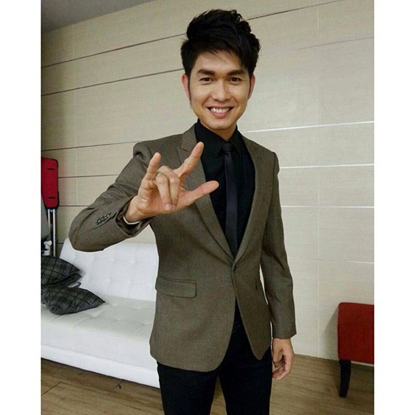 กุ้ง สุธิราช 