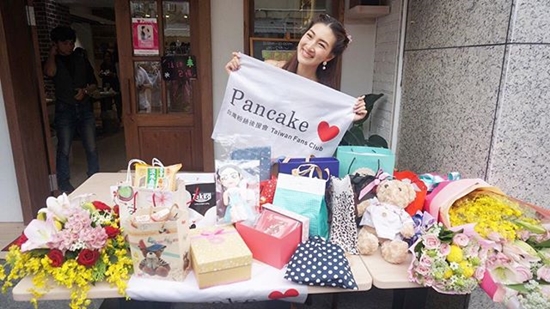 แพนเค้ก เขมนิจ แฟนมีทติ้ง