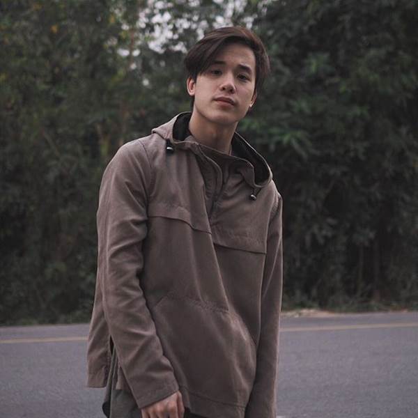 เจมส์ ฮอร์โมน