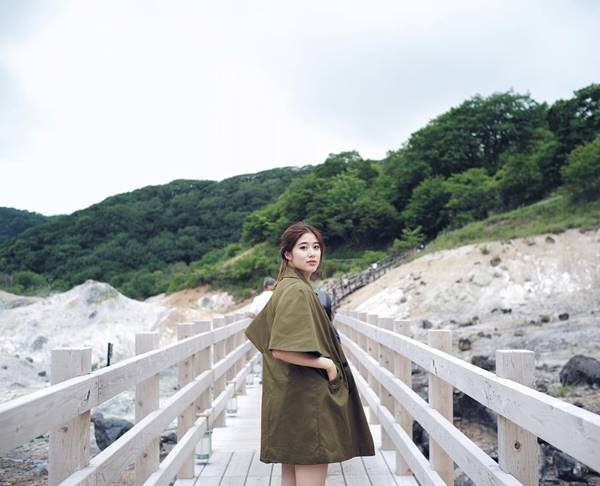 แก้ว จริญญา