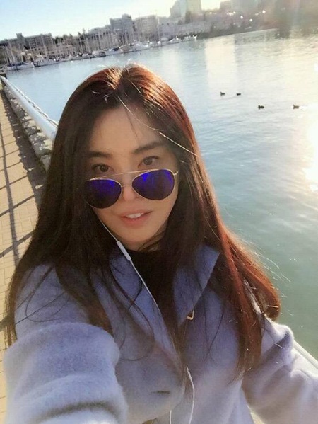 หวังจู่เสียน นางเอกโปเยโปโลเย