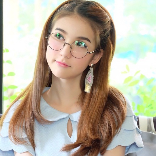 โยชิ รินรดา