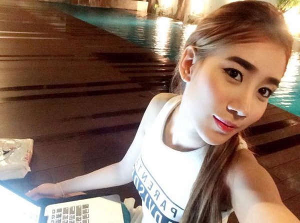 ดีเจฟ้า ผูกคอดับ