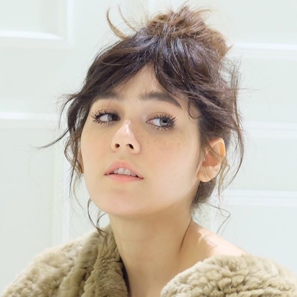 ชมพู่ อารยา