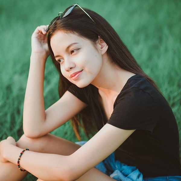 น้องจัสมิน สาวน้อยกะเหรี่ยงเสียงเพราะ