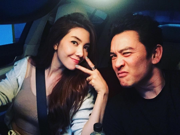 วุ้นเส้น ชาคริต