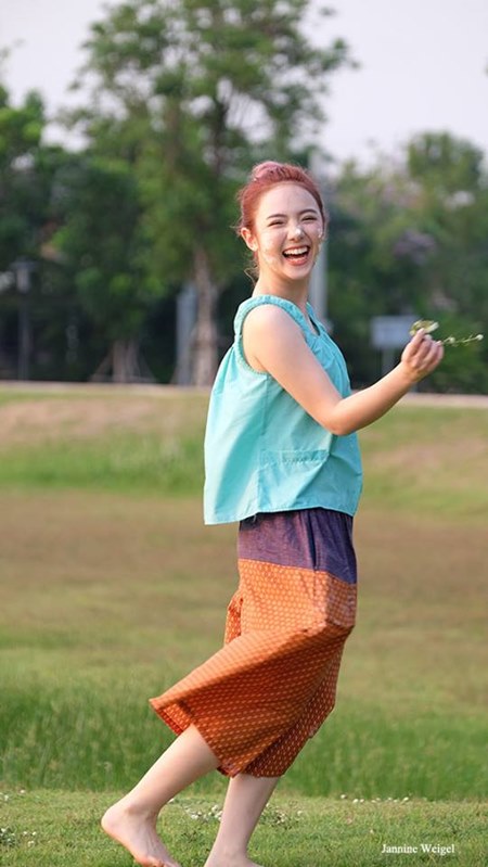 พลอยชมพู