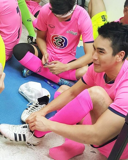 งานฟุตบอลดาราช่อง 3