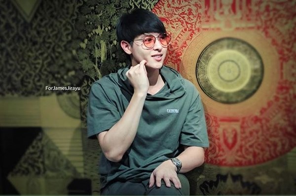 เจมส์ จิรายุ