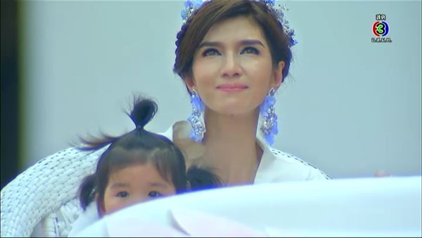 น้องมะลิ โบว์ แวนด้า