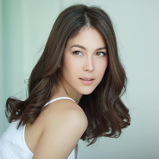 พอลล่า เทย์เลอร์