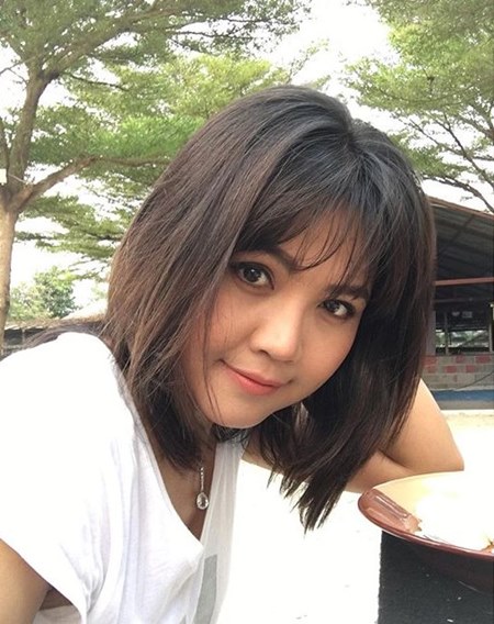 ตั๊กแตน ชลดา