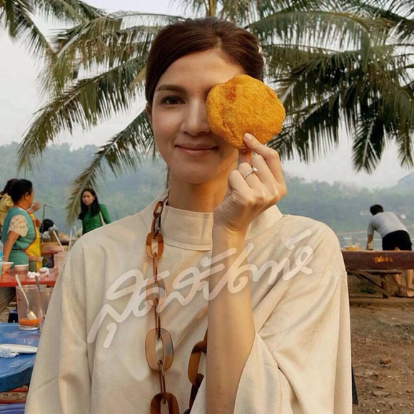 โบว์ แวนด้า น้องมะลิ ถ่ายโฟโตบุ๊กที่ลาว