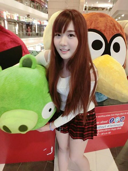 น้องอลิส เน็ตไอดอล