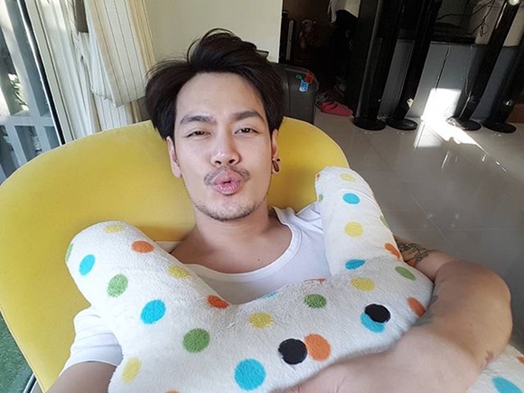 อ๊อฟ ปองศักดิ์